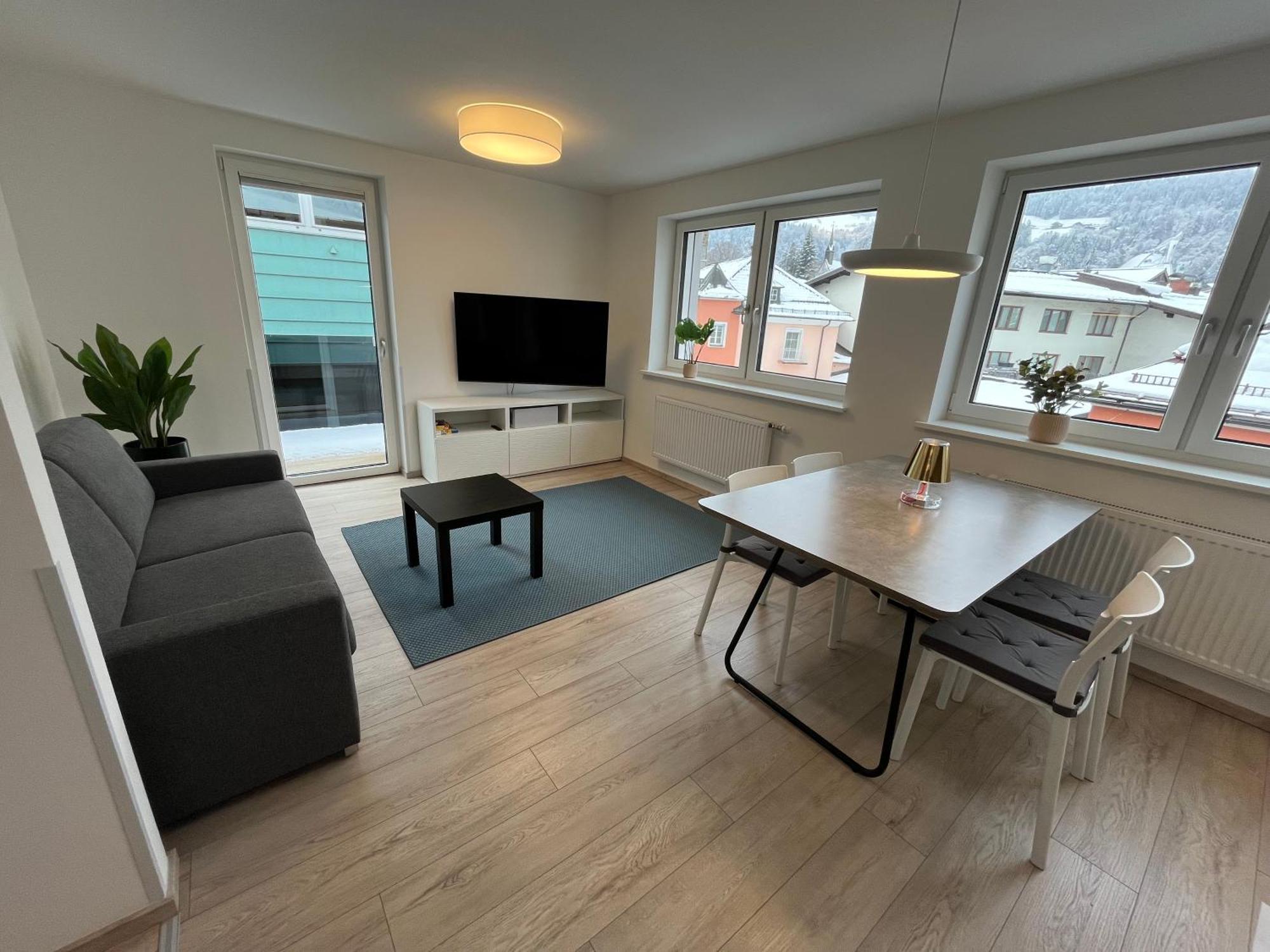 City Living Bischofshofen - Neue Stadtwohnung Екстер'єр фото